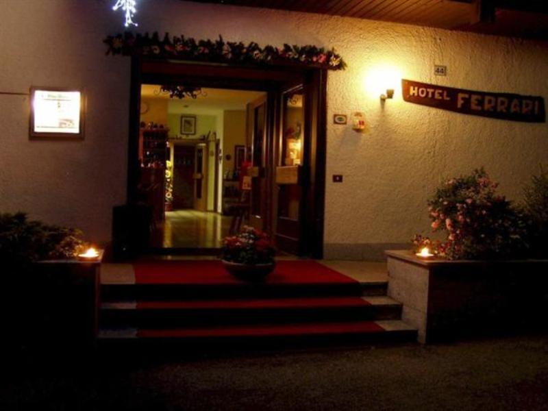 Ferrari Hotel 3*